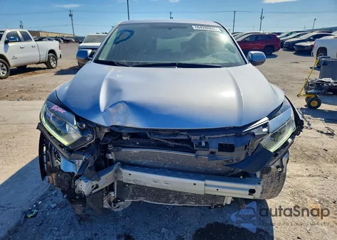 2022 Honda Hr-V Lx z USA, uszkodzony, nr VIN 3CZRU6H3XNM708798